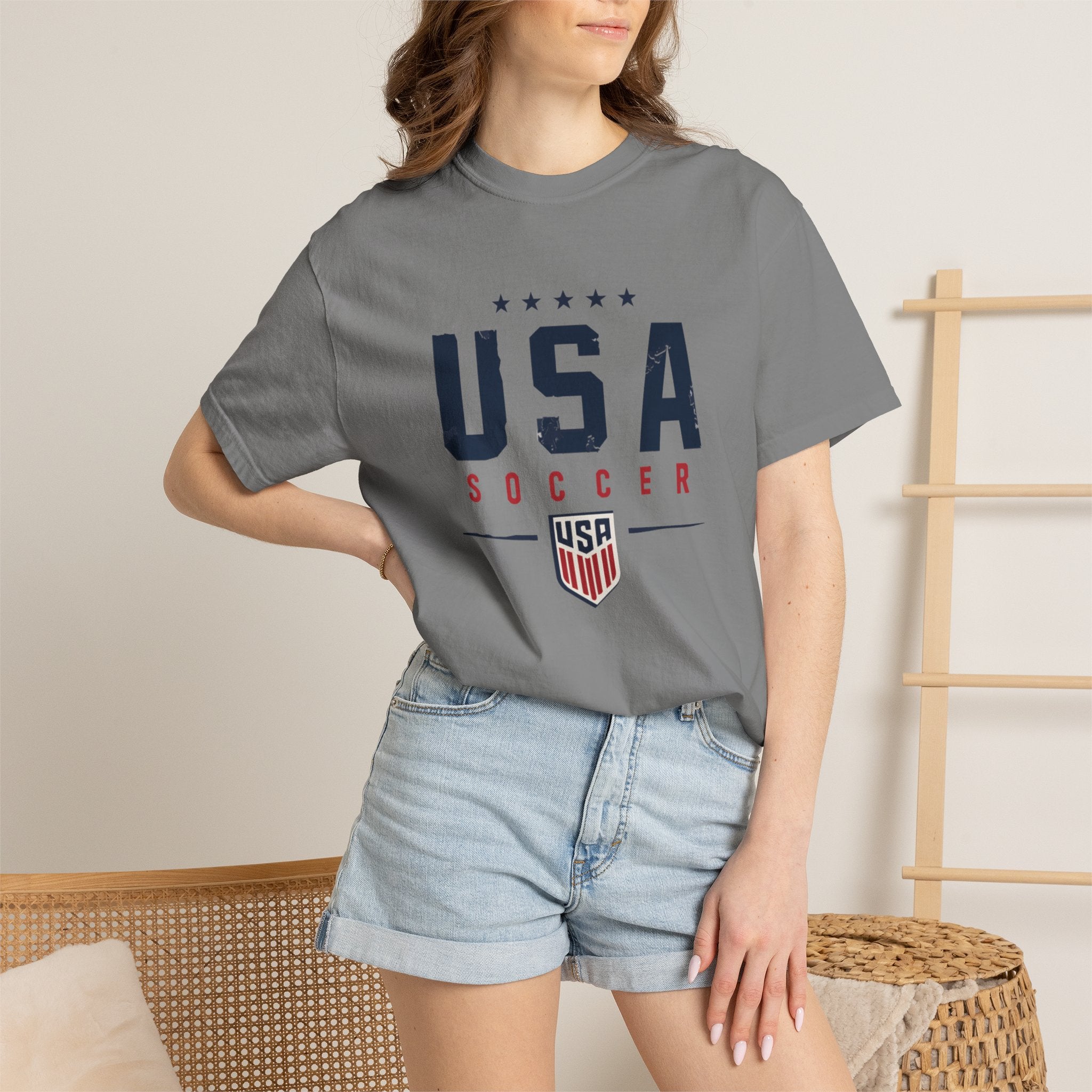 USA Soccer T-Shirt — Vintage Patriotic Soccer Tee with Crest